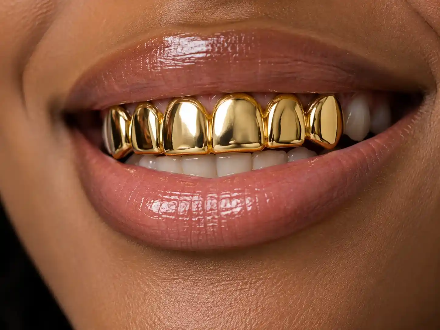 Removable dental grillz cosmetic jewellery in Karachi